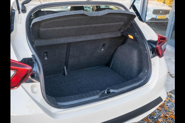 Nissan Micra 1.0 IG-T Acenta / Cruise / Carplay / Trek haak