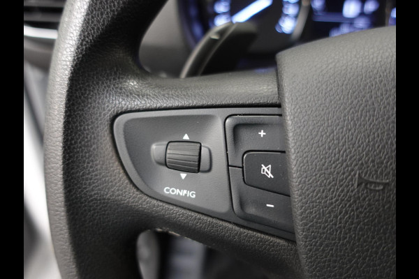 Opel Vivaro 2.0 CDTI L3H1 Dubbele Cabine Edition Automaat Airco Cruise Navigatie Trekhaak