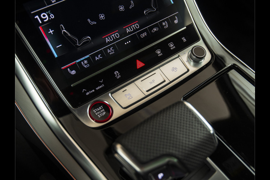 Audi SQ7 4.0 TFSI quattro 7ZITS-PANO-B&O-HUD-4WIEL-ADVANCED
