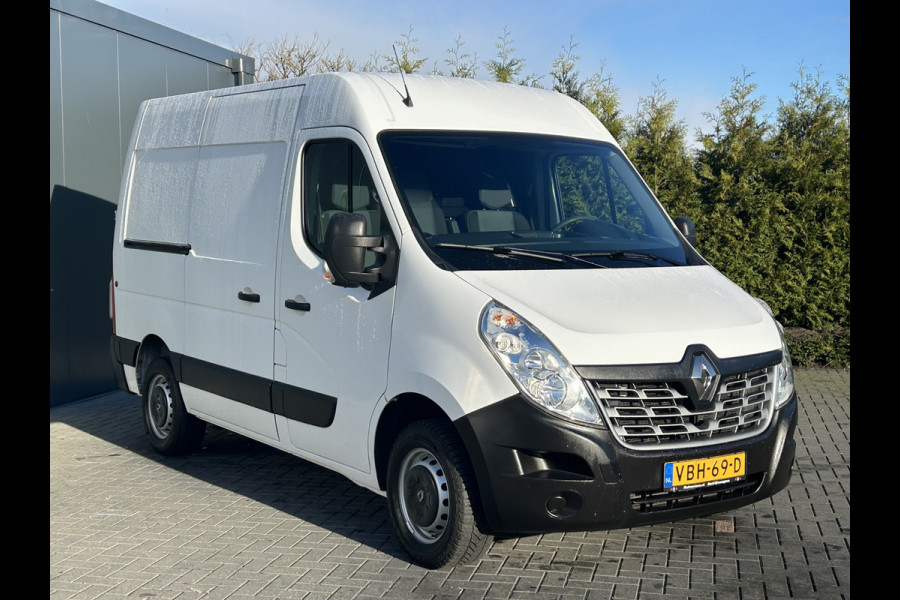 Renault Master 2.3 dCi 131 PK E6 / L1H2 / TREKHAAK / 1e EIG. / AIRCO / CRUISE / NAVI / BLUETOOTH / 3-ZITS
