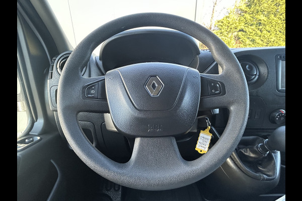 Renault Master 2.3 dCi 131 PK E6 / L1H2 / TREKHAAK / 1e EIG. / AIRCO / CRUISE / NAVI / BLUETOOTH / 3-ZITS