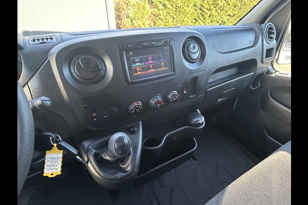 Renault Master 2.3 dCi 131 PK E6 / L1H2 / TREKHAAK / 1e EIG. / AIRCO / CRUISE / NAVI / BLUETOOTH / 3-ZITS