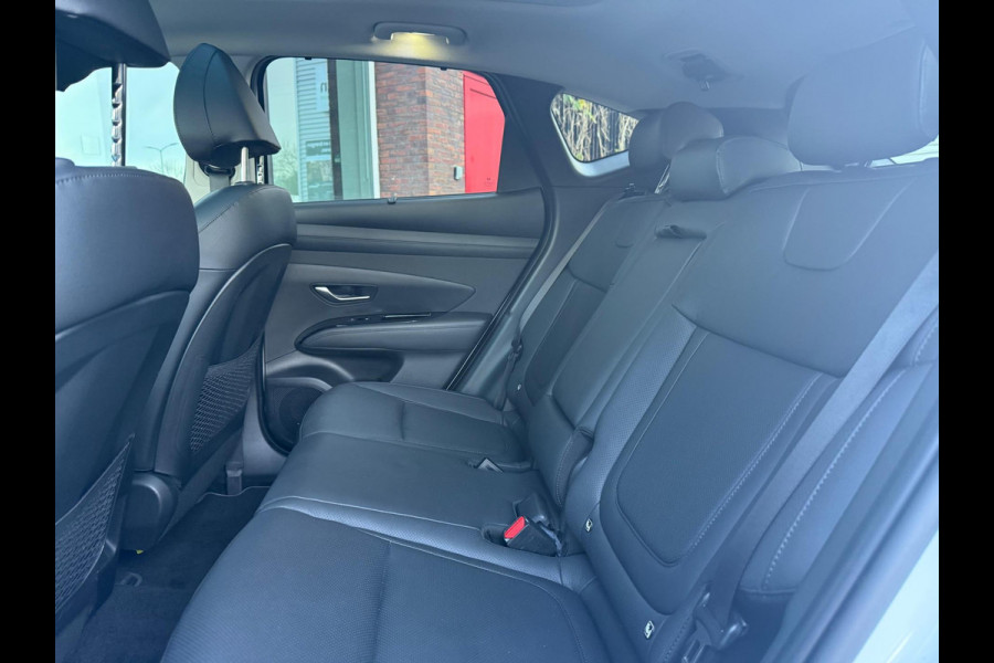 Hyundai Tucson 1.6 T-GDI PHEV Premium Sky - New Model - Automaat - Navi - Pano/schuifdak - Leder - Org.NL