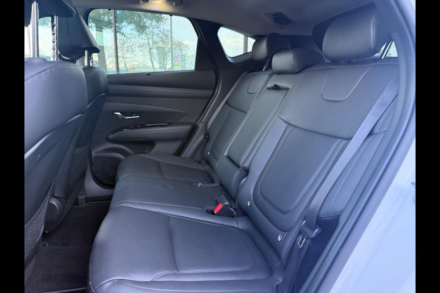 Hyundai Tucson 1.6 T-GDI PHEV Premium Sky - New Model - Automaat - Navi - Pano/schuifdak - Leder - Org.NL