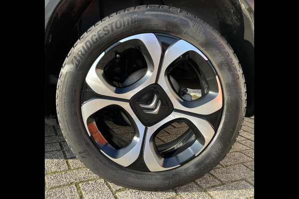 Citroën C3 Aircross 1.2 PT 110 Shine | Parkeercamera | Trekhaak | Prijs is rijklaar