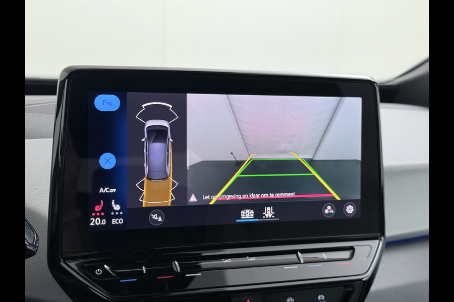 Volkswagen ID.3 First Plus 58kWh SOH 91% Adap.Cruise Apple Carplay Android Lmv 19" Navi Camera Pdc Stoel+Stuurverwarming Keyless Advanced Matrix Led + Dynamisch Led Achterlicht en Isofix DAB Privacy Glas Rijstrooksensor SOH 91% 1e Eigenaar Origineel Nederlandse Auto