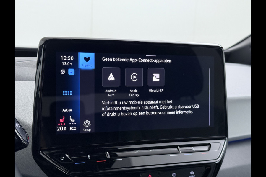 Volkswagen ID.3 First Plus 58kWh SOH 91% Adap.Cruise Apple Carplay Android Lmv 19" Navi Camera Pdc Stoel+Stuurverwarming Keyless Advanced Matrix Led + Dynamisch Led Achterlicht en Isofix DAB Privacy Glas Rijstrooksensor SOH 91% 1e Eigenaar Origineel Nederlandse Auto