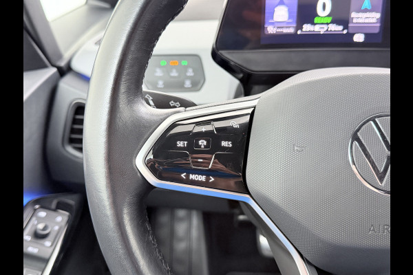 Volkswagen ID.3 First Plus 58kWh SOH 91% Adap.Cruise Apple Carplay Android Lmv 19" Navi Camera Pdc Stoel+Stuurverwarming Keyless Advanced Matrix Led + Dynamisch Led Achterlicht en Isofix DAB Privacy Glas Rijstrooksensor SOH 91% 1e Eigenaar Origineel Nederlandse Auto