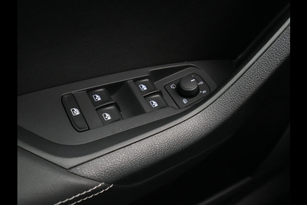 Škoda Kodiaq 1.5 TSI Business Edition Plus Navigatie Camera Stoelverwarming Elek. klep Argon