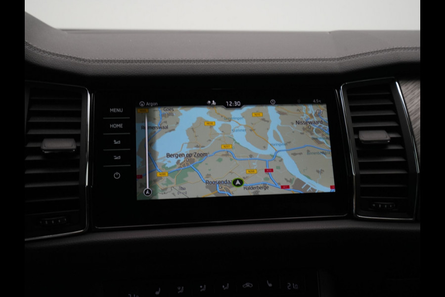 Škoda Kodiaq 1.5 TSI Business Edition Plus Navigatie Camera Stoelverwarming Elek. klep Argon