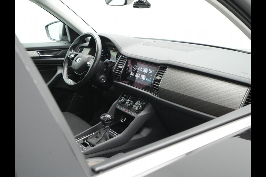Škoda Kodiaq 1.5 TSI Business Edition Plus Navigatie Camera Stoelverwarming Elek. klep Argon