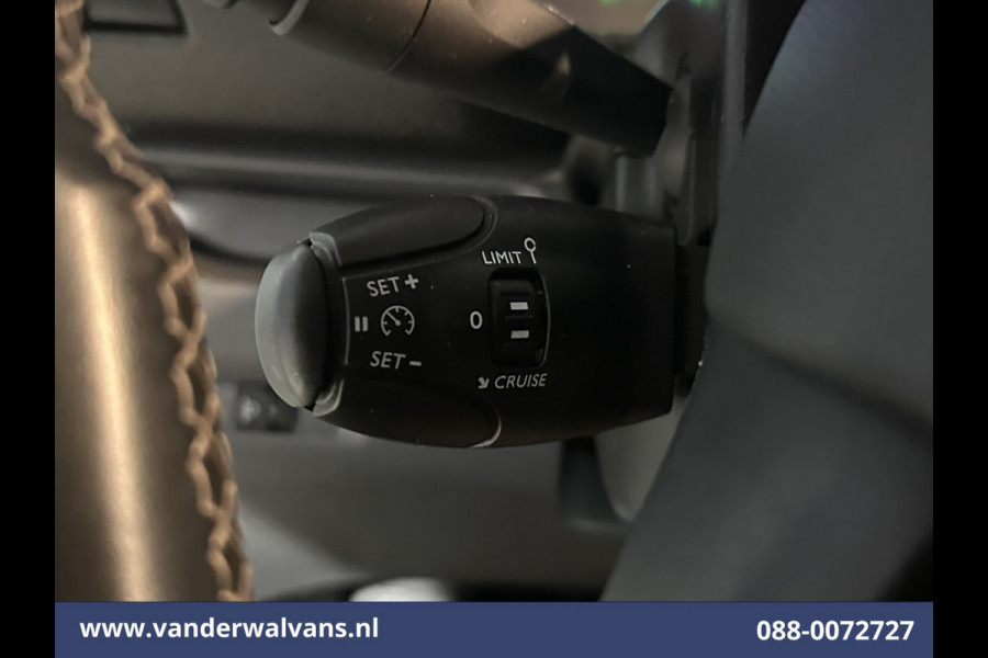 Peugeot Expert 2.0 BlueHDI 123pk L3H1 Euro6 Airco | Camera | Apple Carplay | Cruisecontrol | 2500kg Trekhaak Parkeersensoren, Bijrijdersbank, Android Auto