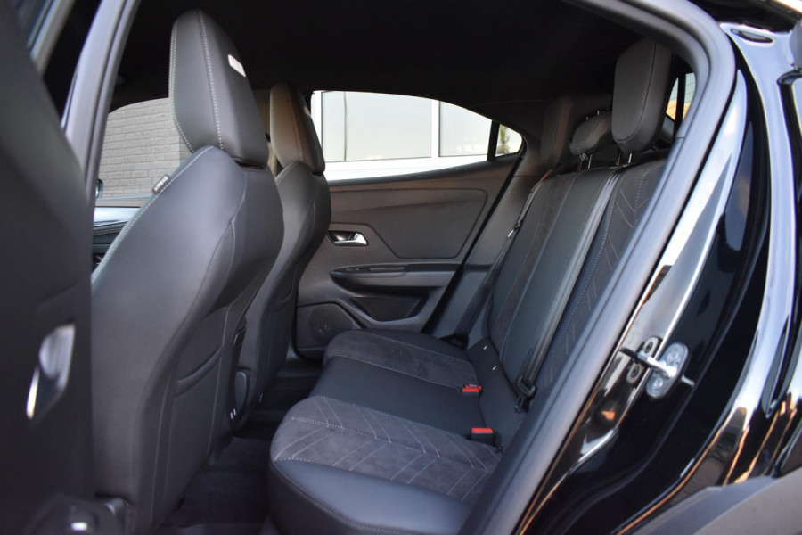 Opel Mokka 1.2 Turbo 130PK Aut. Ultimate | Camera | LED | Carplay | Massage | Incl. garantie