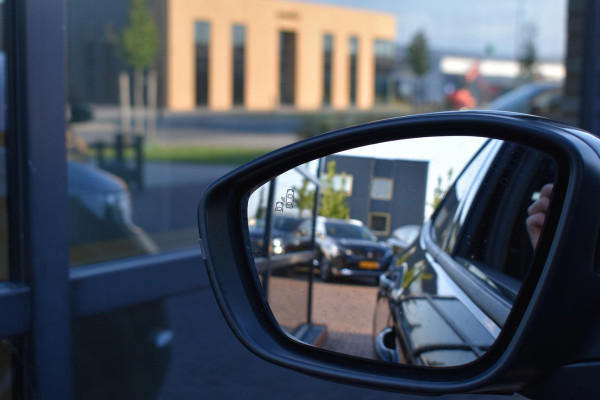 Opel Mokka 1.2 Turbo 130PK Aut. Ultimate | Camera | LED | Carplay | Massage | Incl. garantie