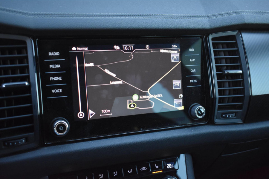 Škoda Kodiaq 1.5 TSI Sportline | MJ22 | TREKHAAK | CANTON | CAMERA | ADAPTIEVE CRUISE CONTROLE | SFEERVERLICHTING | NAP