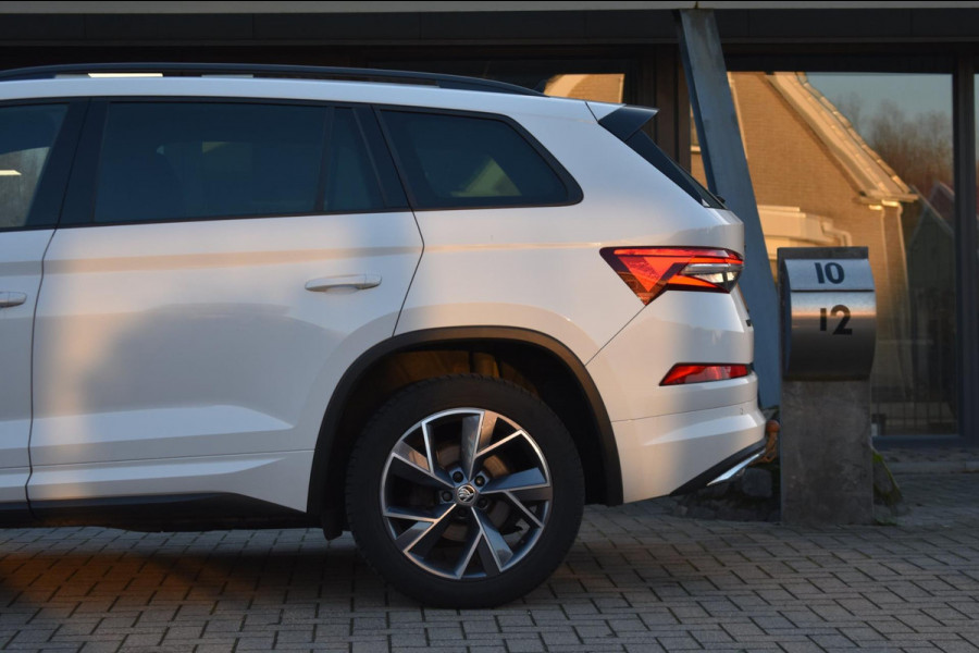 Škoda Kodiaq 1.5 TSI Sportline | MJ22 | TREKHAAK | CANTON | CAMERA | ADAPTIEVE CRUISE CONTROLE | SFEERVERLICHTING | NAP
