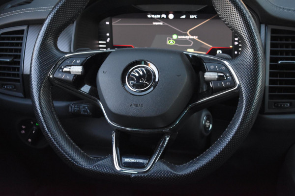 Škoda Kodiaq 1.5 TSI Sportline | MJ22 | TREKHAAK | CANTON | CAMERA | ADAPTIEVE CRUISE CONTROLE | SFEERVERLICHTING | NAP