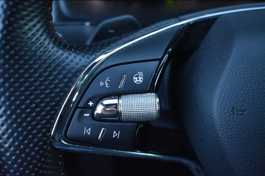 Škoda Kodiaq 1.5 TSI Sportline | MJ22 | TREKHAAK | CANTON | CAMERA | ADAPTIEVE CRUISE CONTROLE | SFEERVERLICHTING | NAP