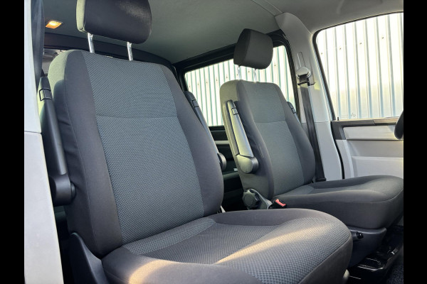 Volkswagen Transporter 2.0 TDI L2H1 DC*AUTOM.*A/C*ACC*NAVI*HAAK*CARPLAY*