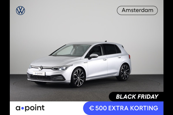 Volkswagen Golf 1.5 eTSI Style Navigatie | Parkeersensoren | Adaptieve cruise control | Camera | 19 inch |