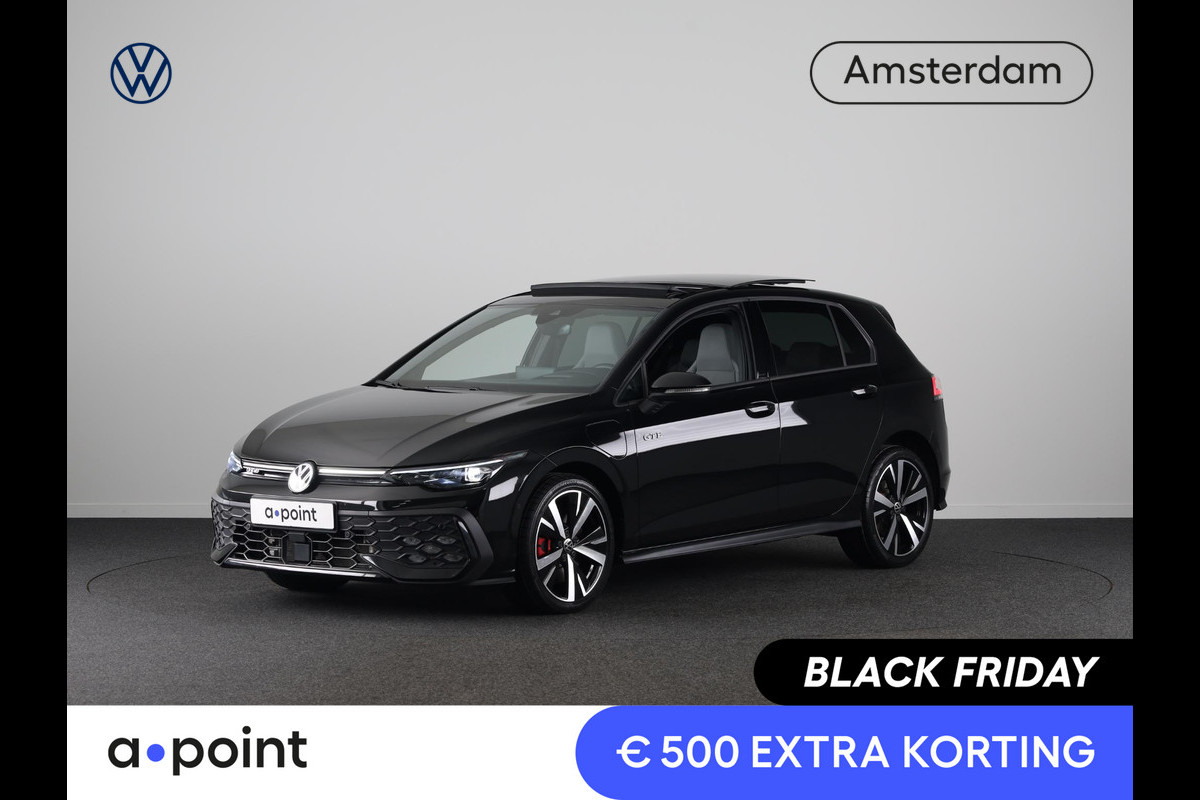 Volkswagen Golf 1.5 eHybrid GTE 272 pk Automaat (DSG) | Private lease vanaf € 782,- pm | Sportpakket | Panoramadak | Lederen bekleding | Elektr. trekhaak | Parkeersensoren | Blackstyle | Stoelverwarming |