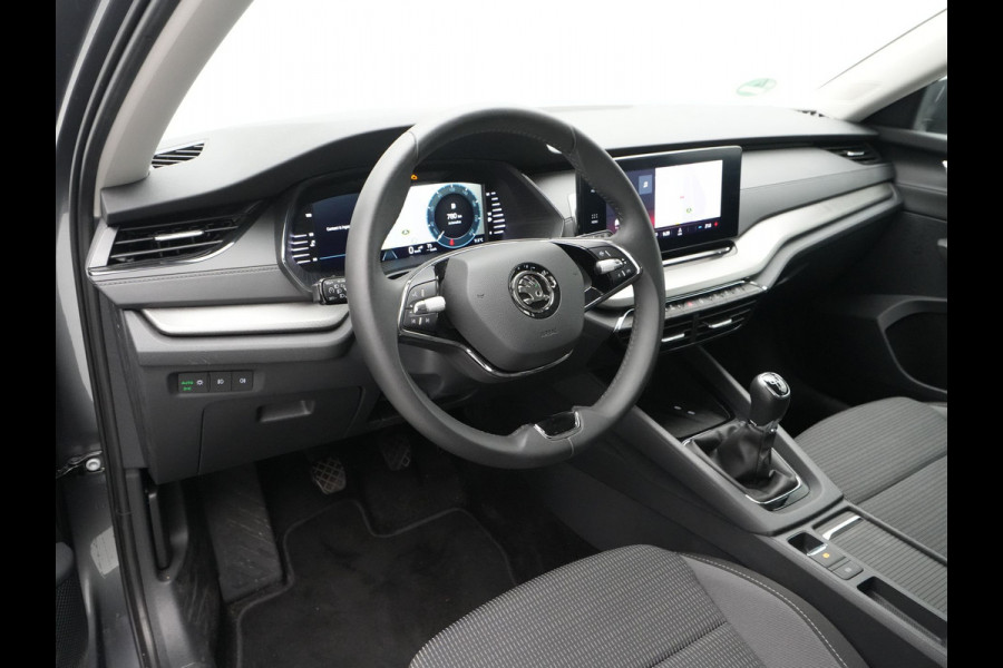 Škoda Octavia Combi 1.0 TSI 110pk Business Edition Trekhaak Navigatie Keyless Clima argon