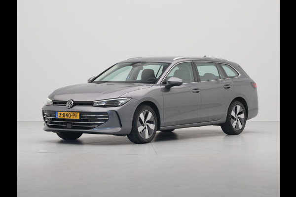 Volkswagen Passat Variant 1.5 eTSI 150pk Business Trekhaak Navigatie Camera Acc ARGON 112