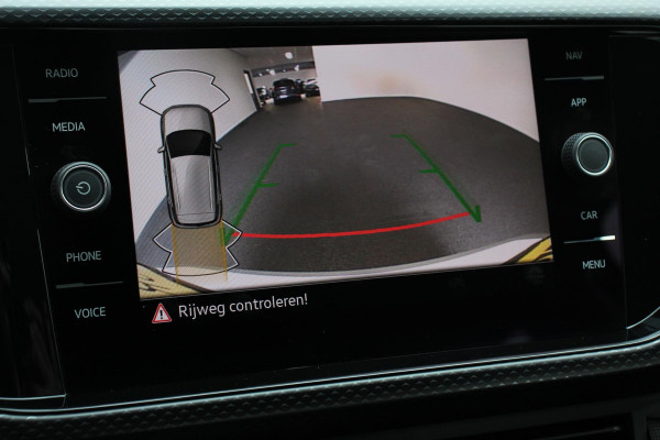 Volkswagen T-Cross 1.0 TSI 110pk DSG Life | Navigatie | Apple Carplay/Android Auto | Adaptive Cruise Control | Camera | Parkeersensoren | Stoelverwarming | Virtual Cockpit | Climate Control