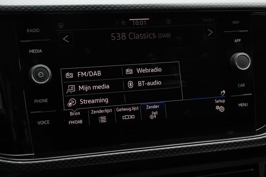 Volkswagen T-Cross 1.0 TSI 110pk DSG Life | Navigatie | Apple Carplay/Android Auto | Adaptive Cruise Control | Camera | Parkeersensoren | Stoelverwarming | Virtual Cockpit | Climate Control