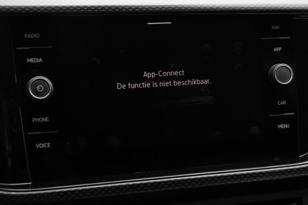 Volkswagen T-Cross 1.0 TSI 110pk DSG Life | Navigatie | Apple Carplay/Android Auto | Adaptive Cruise Control | Camera | Parkeersensoren | Stoelverwarming | Virtual Cockpit | Climate Control
