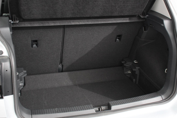 Volkswagen T-Cross 1.0 TSI 110pk DSG Life | Navigatie | Apple Carplay/Android Auto | Adaptive Cruise Control | Camera | Parkeersensoren | Stoelverwarming | Virtual Cockpit | Climate Control