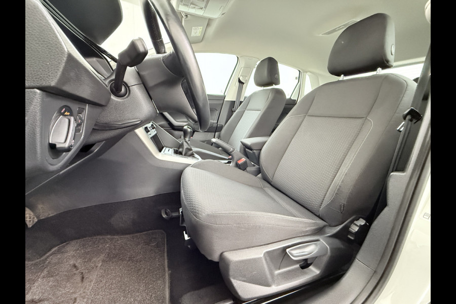 Volkswagen Polo 1.0TGI 5Drs Navi Climatronic Apple Carplay Android Auto Cruise Control Comfortline Executive-pakket DAB+ Bluetooth App-Connect Led 1e Eigenaar Origineel Nederlandse Auto Compressed Natural Gas