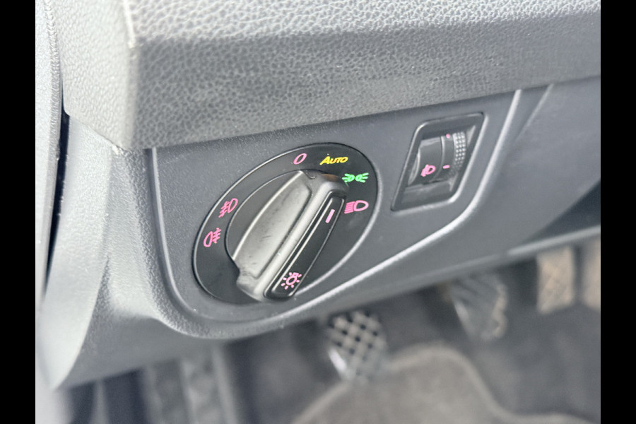 Volkswagen Polo 1.0TGI CNG 5Drs Navi Climatronic Apple Carplay Android Auto Cruise Control Comfortline Executive-pakket DAB+ Bluetooth App-Connect Led 1e Eigenaar Origineel Nederlandse Auto Compressed Natural Gas