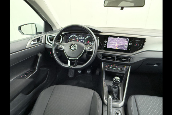 Volkswagen Polo 1.0TGI CNG 5Drs Navi Climatronic Apple Carplay Android Auto Cruise Control Comfortline Executive-pakket DAB+ Bluetooth App-Connect Led 1e Eigenaar Origineel Nederlandse Auto Compressed Natural Gas