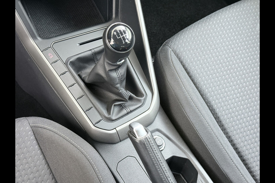 Volkswagen Polo 1.0TGI CNG 5Drs Navi Climatronic Apple Carplay Android Auto Cruise Control Comfortline Executive-pakket DAB+ Bluetooth App-Connect Led 1e Eigenaar Origineel Nederlandse Auto Compressed Natural Gas