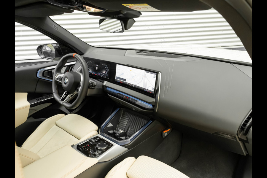 BMW X3 M50 - M-Sport Pro - Pano - Harman Kardon - Stoelventilatie - Iconic Glow