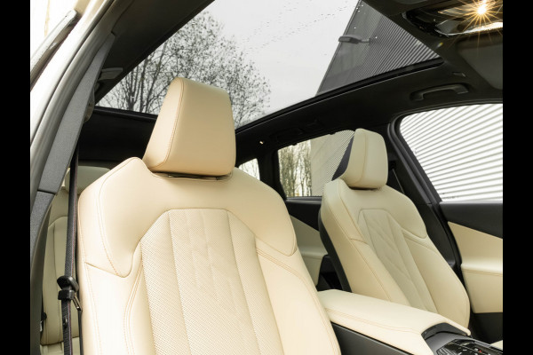 BMW X3 M50 - M-Sport Pro - Pano - Harman Kardon - Stoelventilatie - Iconic Glow