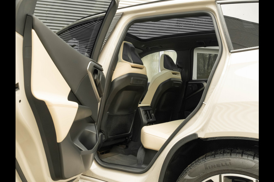 BMW X3 M50 - M-Sport Pro - Pano - Harman Kardon - Stoelventilatie - Iconic Glow