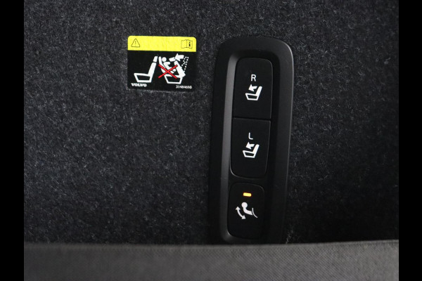 Volvo XC40 2.0 T4 Inscription | Panoramadak | Leder | Adaptive cruise | Trekhaak | Stoelverwarming | 360 Camera | Keyless | Navigatie | Full LED