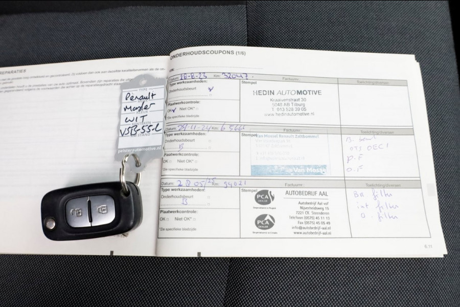 Renault Master T35 2.3 dCi 130pk L3H2 Dubbel Lucht Airco/Navi/Trekhaak 3500kg 09-2022