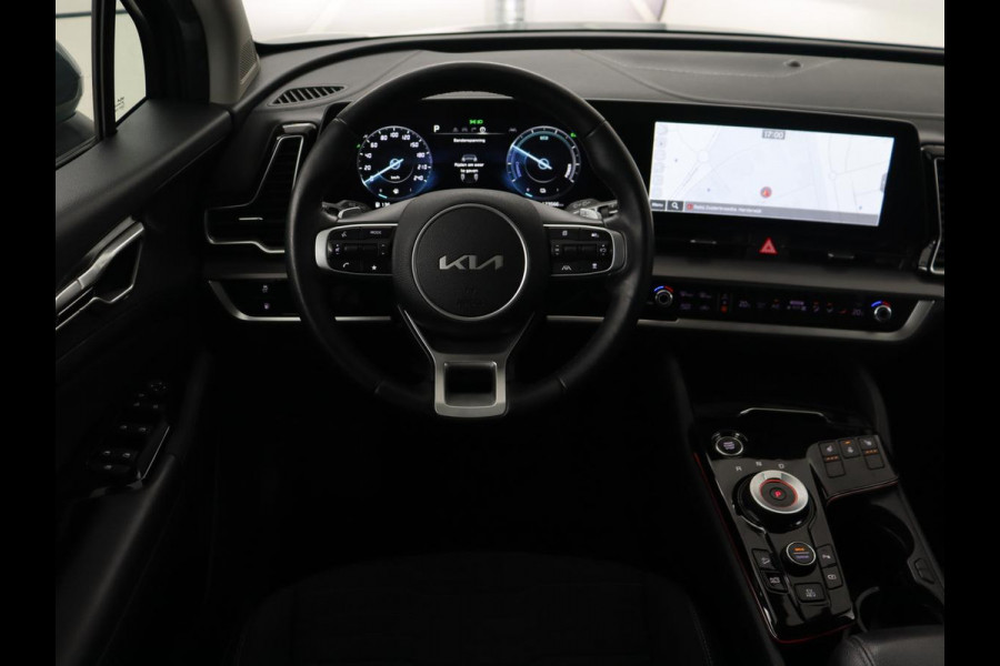 Kia Sportage 1.6 T-GDI Plug-in Hybrid AWD DynamicPlusLine | Stoel & stuurverwarming | Half leder | Camera | Carplay | Adaptive cruise | 19'' | Navigatie | Achterbankverwarming | PHEV
