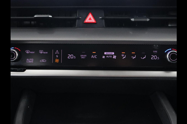 Kia Sportage 1.6 T-GDI Plug-in Hybrid AWD DynamicPlusLine | Stoel & stuurverwarming | Half leder | Camera | Carplay | Adaptive cruise | 19'' | Navigatie | Achterbankverwarming | PHEV