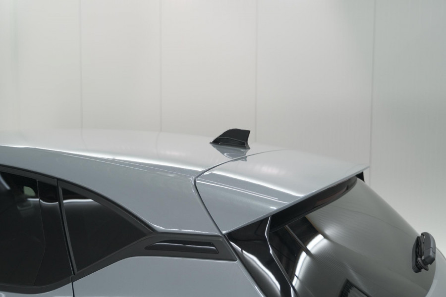 Renault Captur TCe 90 Techno | Nieuw Model | Camera | Navigatie | Apple Carplay | Pack Full Screen | 18 Inch Lichtmetalen Velgen