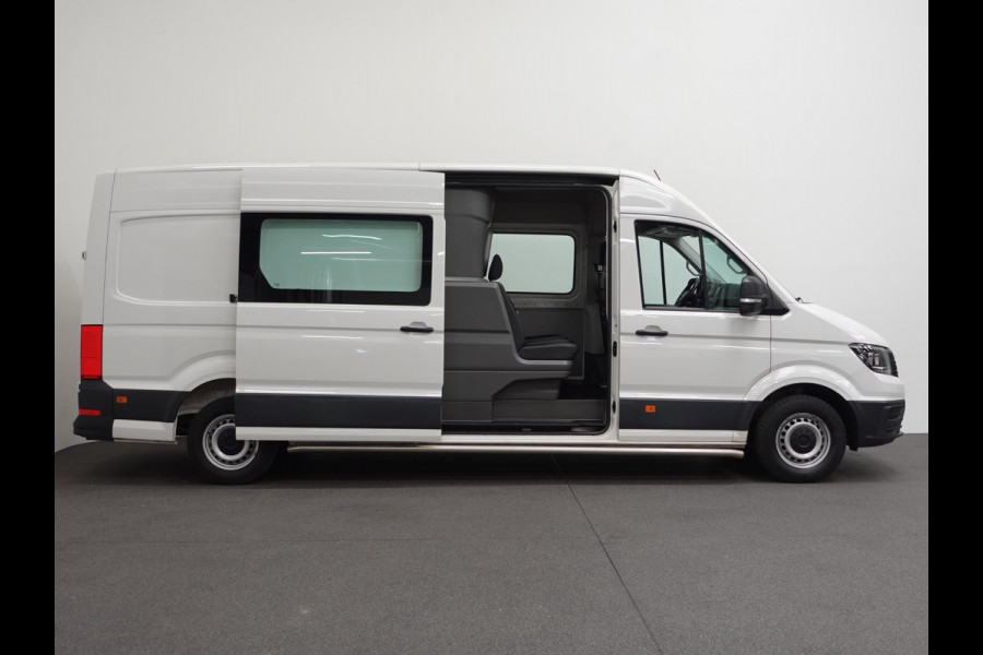 Volkswagen Crafter 140pk L4H3 / L3H2 Dubbele cabine Airco Cruise control Trekhaak Navigatie Carplay  Camera Sidebars Euro6