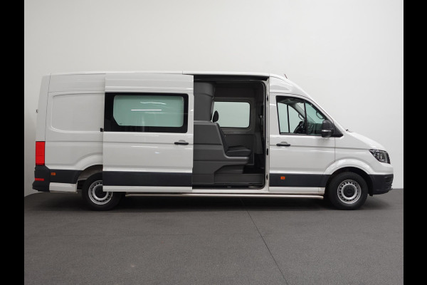 Volkswagen Crafter 140pk L4H3 / L3H2 Dubbele cabine Airco Cruise control Trekhaak Navigatie Carplay  Camera Sidebars Euro6