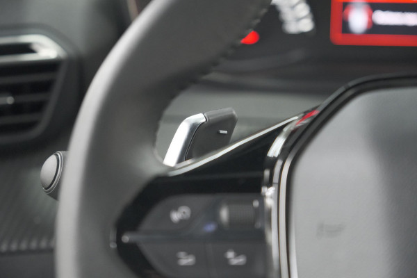 Peugeot 2008 PureTech 130 EAT8 Allure | Camera | Navigatie | Apple Carplay | Parkeersensoren