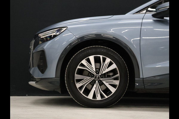 Audi Q4 e-tron 35 Launch edition Advanced Plus 55 kWh SOH 94% [SCHUIFKANTELDAK, APPLE CARPLAY, ANDROID, ADAPTIVE CRUISE, VOL LEDER, CAMERA, STOELVERWARMING, LEDVERLICHTING, CLIMATE, NIEUWSTAAT]