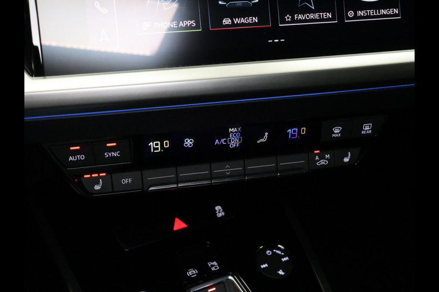 Audi Q4 e-tron 35 Launch edition Advanced Plus 55 kWh SOH 94% [SCHUIFKANTELDAK, APPLE CARPLAY, ANDROID, ADAPTIVE CRUISE, VOL LEDER, CAMERA, STOELVERWARMING, LEDVERLICHTING, CLIMATE, NIEUWSTAAT]