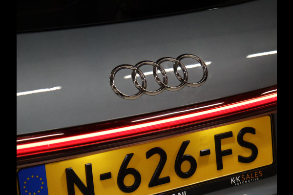 Audi Q4 e-tron 35 Launch edition Advanced Plus 55 kWh SOH 94% [SCHUIFKANTELDAK, APPLE CARPLAY, ANDROID, ADAPTIVE CRUISE, VOL LEDER, CAMERA, STOELVERWARMING, LEDVERLICHTING, CLIMATE, NIEUWSTAAT]
