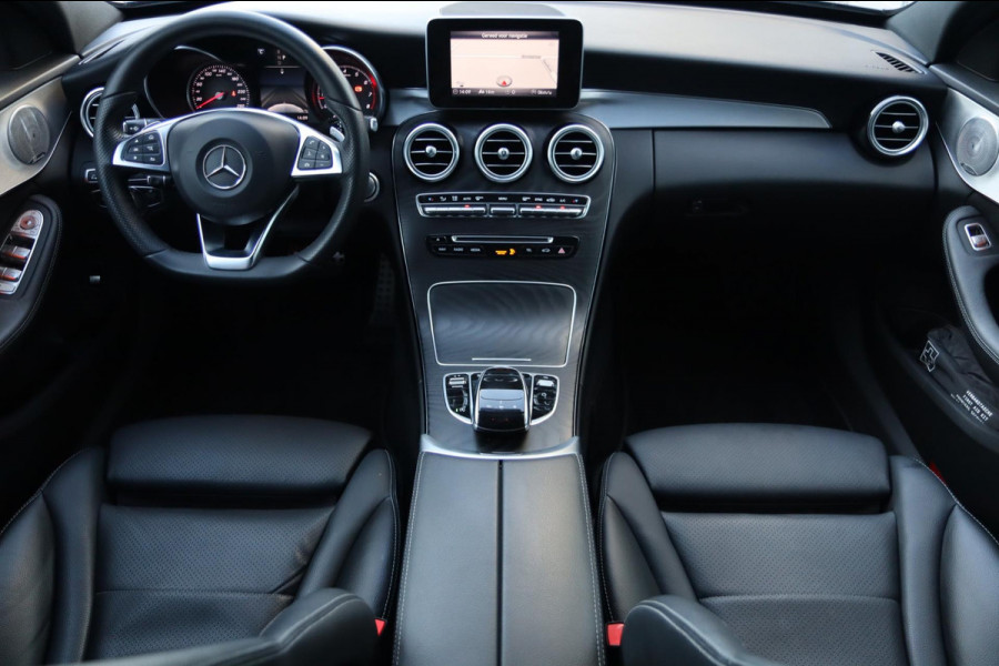 Mercedes-Benz C-Klasse 250 AMG / DODEHOEK / 360 / BURMESTER / DEALER SERVICE